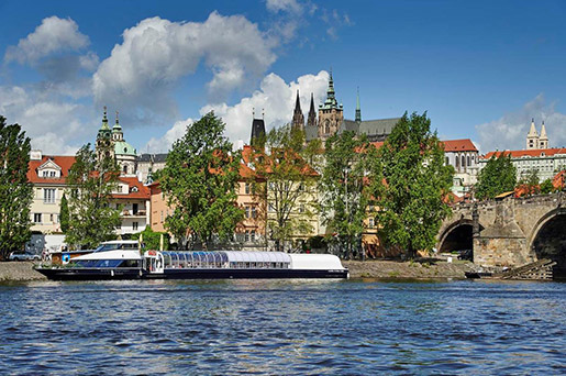 Prague Lunch Cruise